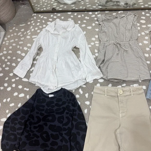 Lot of 8 Zara Kids bundle girls dress romper top pants skirt shorts denim crew - Picture 5 of 8